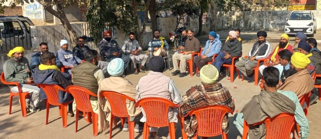 Case of fraud against farmers by a commission agent in Ratia affected farmers unite